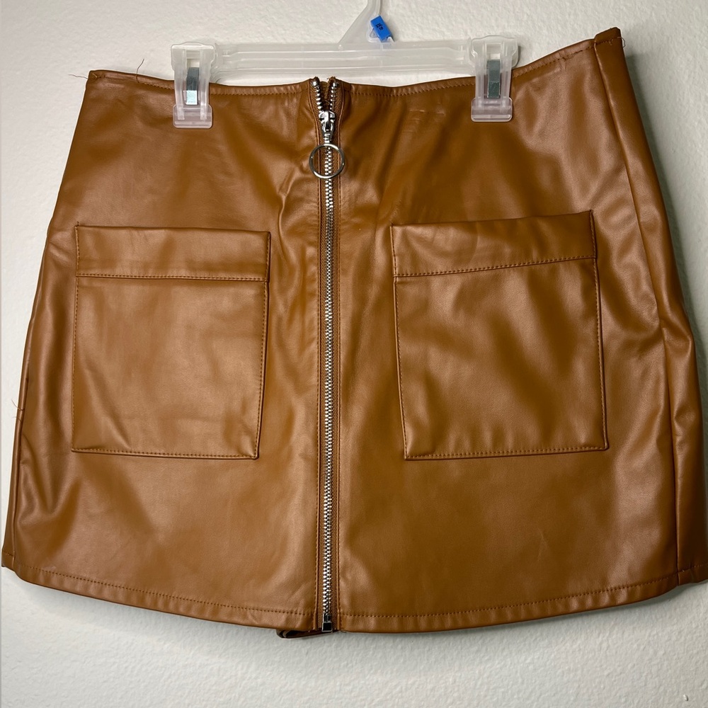 Polyurethane Short Skirt!!! Size Large 100% POLYESTER coating: polyurethane